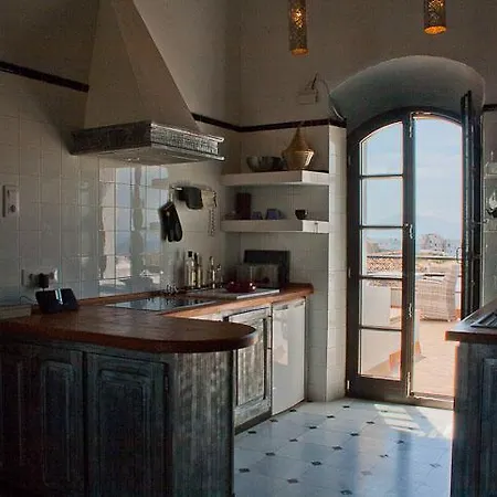 Darcilla Apartment