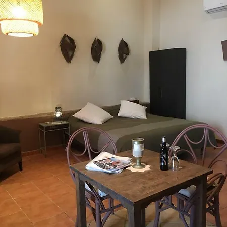 达尔司亚宾馆 公寓 塔里法